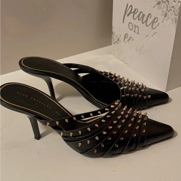 Zara sold studs spike mules new conditions - Picture 2 of 14